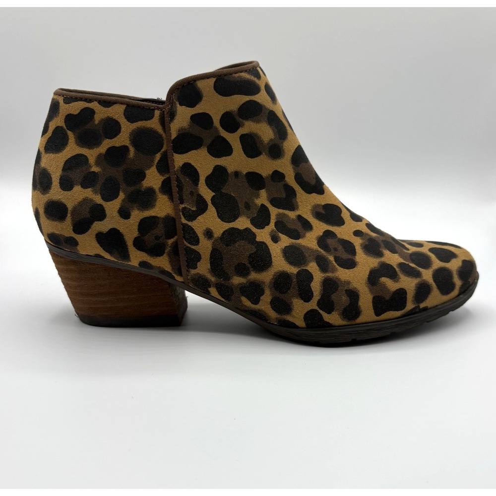 BLONDO Villa Ankle Bootie Women's Size 7M Cheetah Waterproof Nubuck Boots NWOB